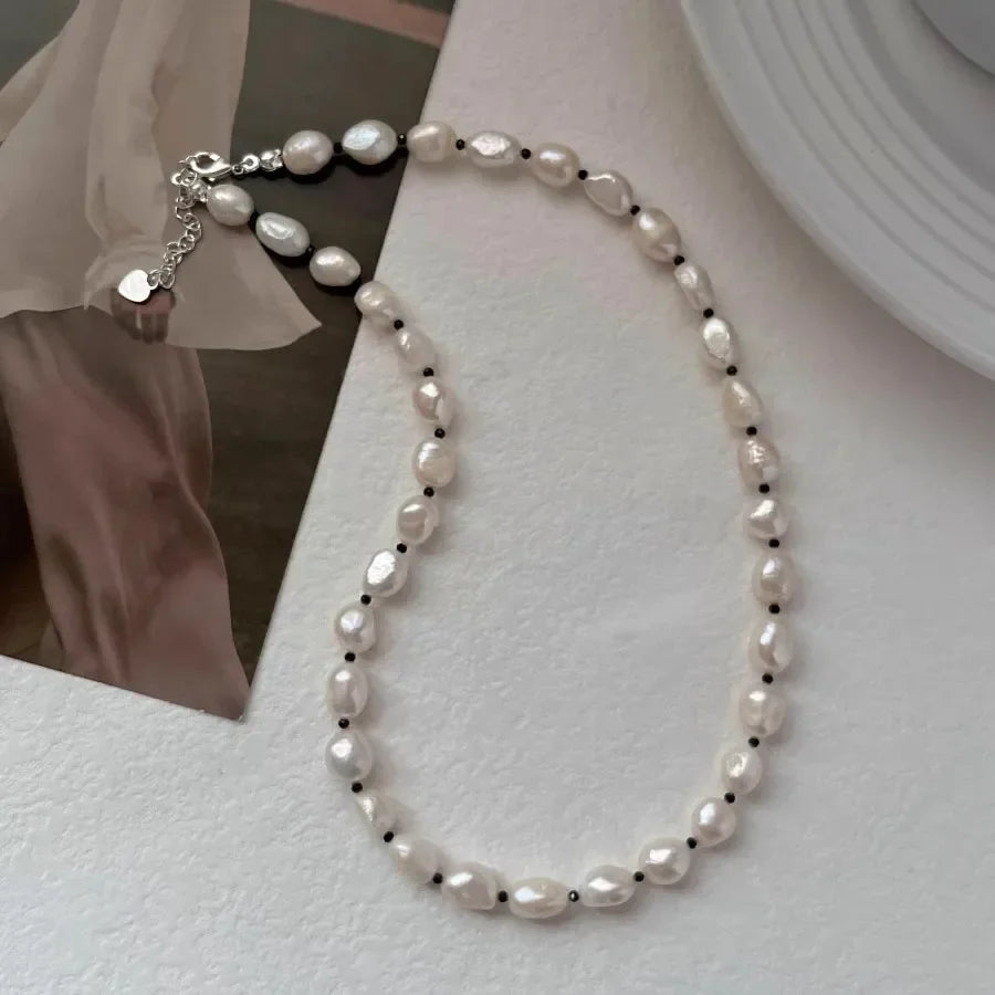Baroque Pearl-Style Collar Necklace