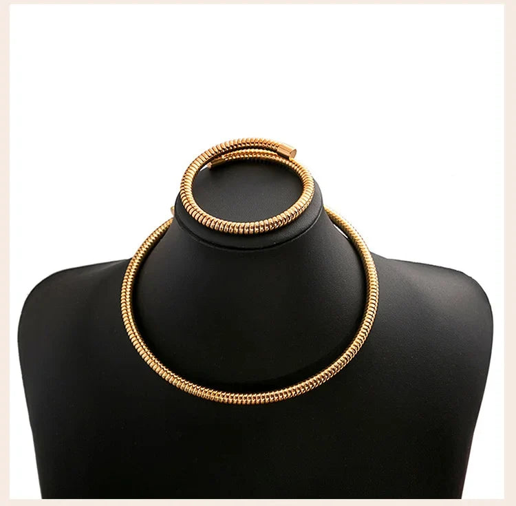 Snake Chain Torque Choker